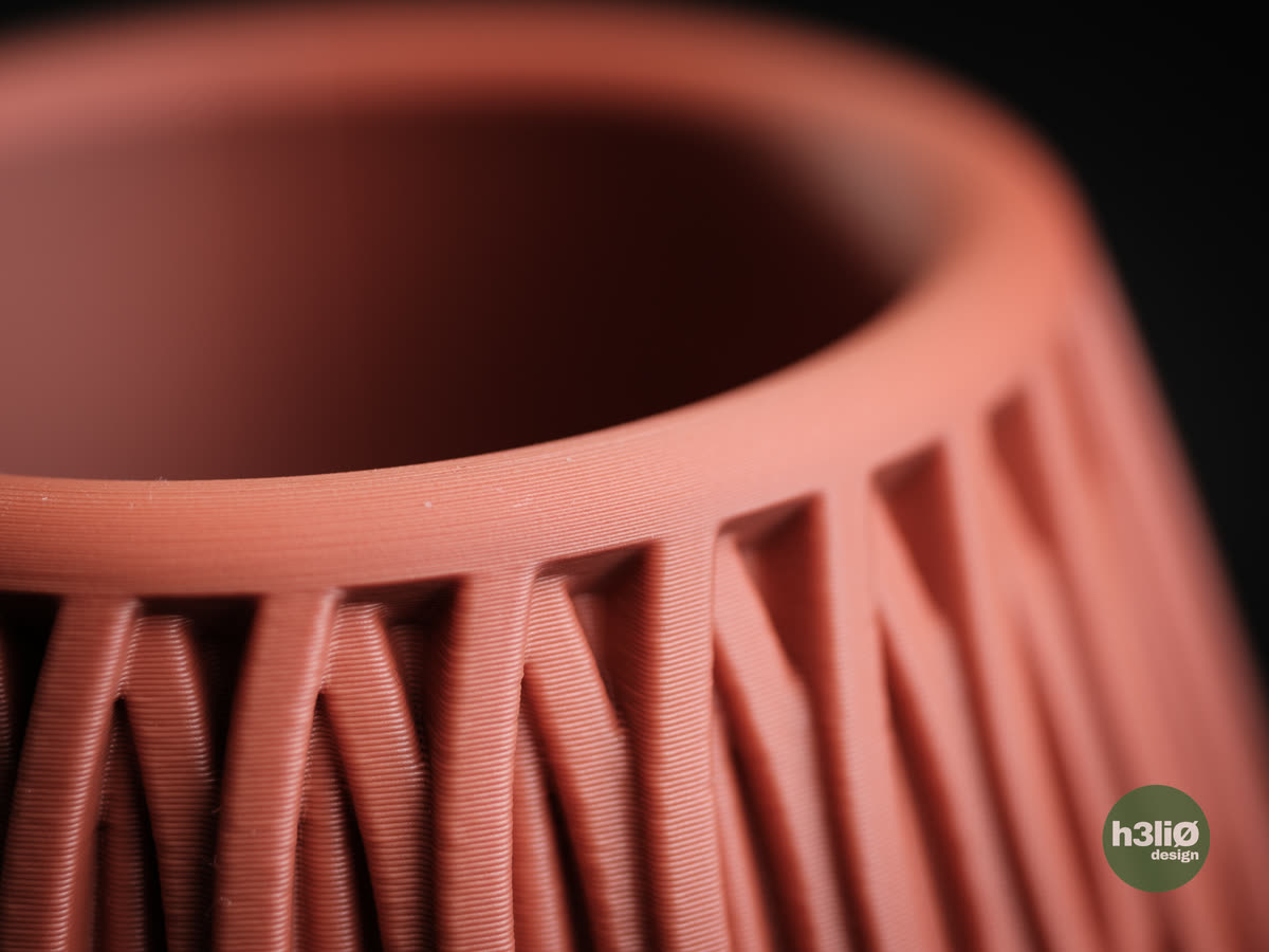 Jardinière Alvão, détail terracotta.