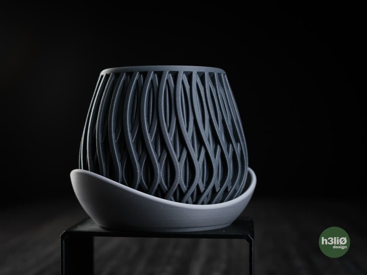 Jardinière Alvão, version Dark Blue.