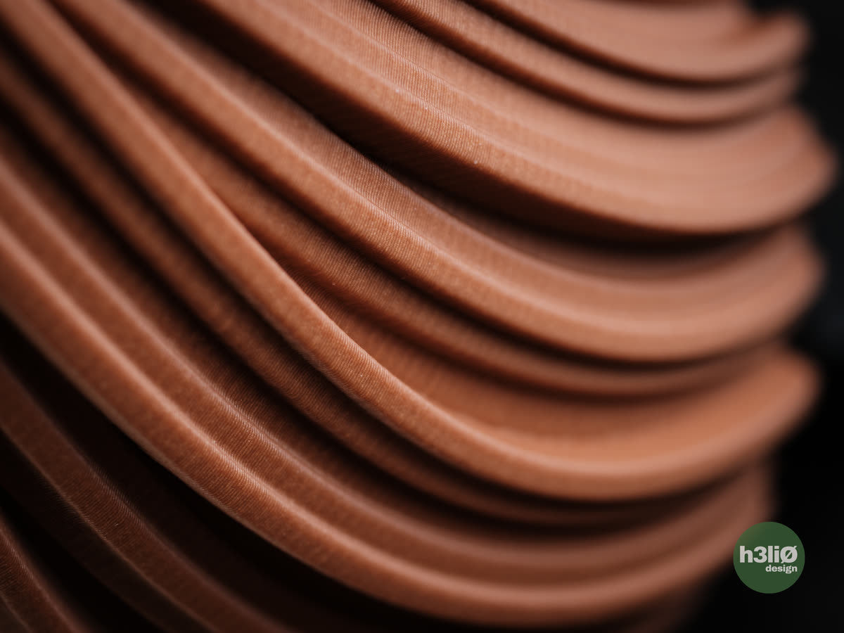 Vase Odemira, détail du drapé.