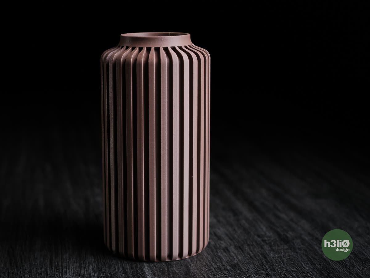 Vase Solara, version Chocolat Noir.